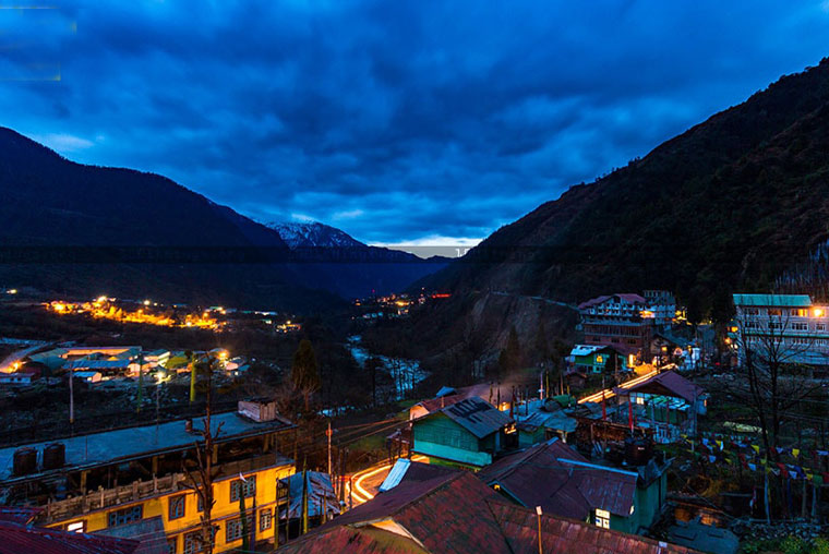 Best Car Rental, Taxi Services, Vehicle Hire for Darjeeling Sikkim Dooars Bhutan Northeast